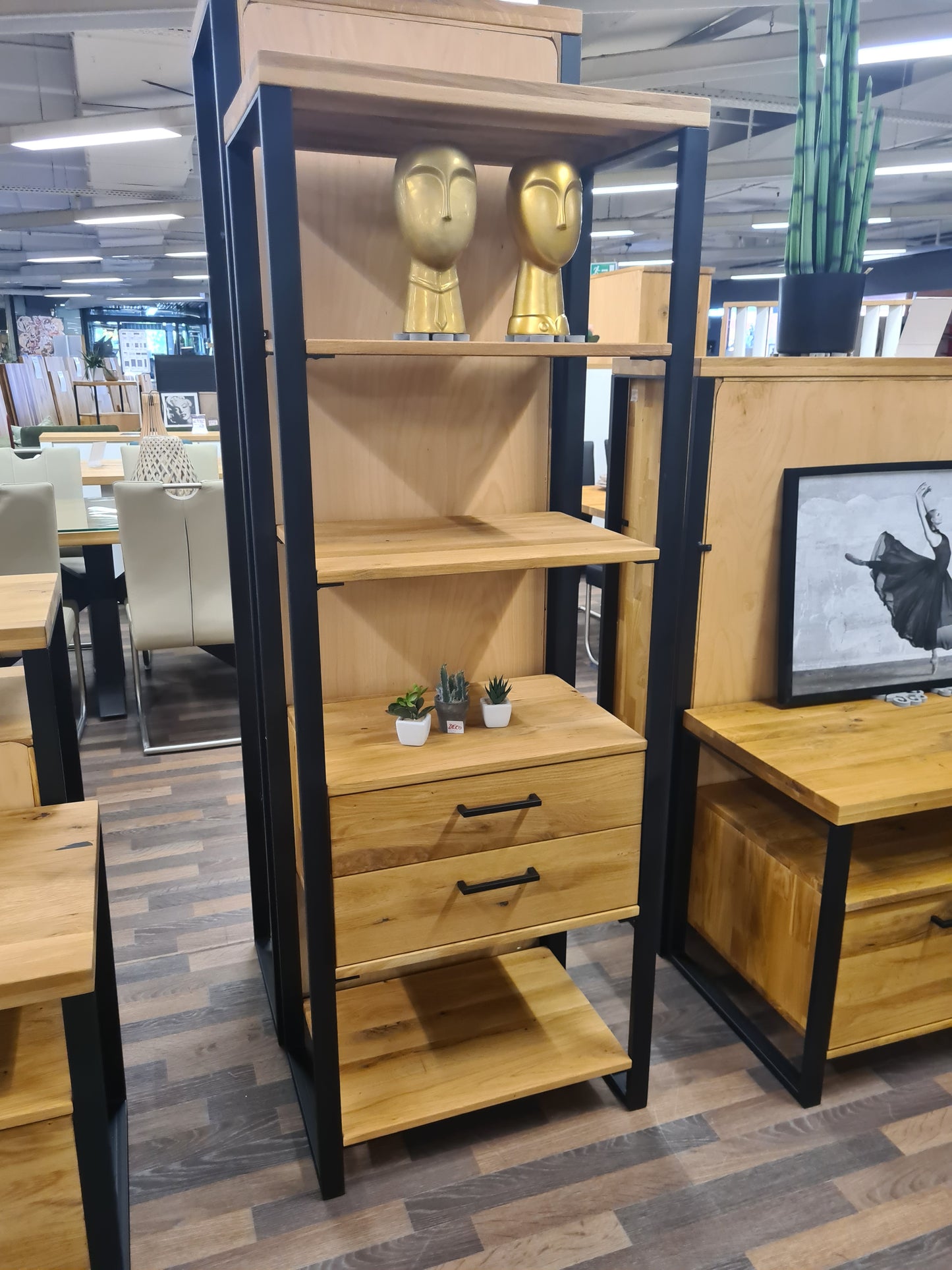 Regal "Oslo" - Eiche Massiv geölt, in 2 Größen und 2 Varianten