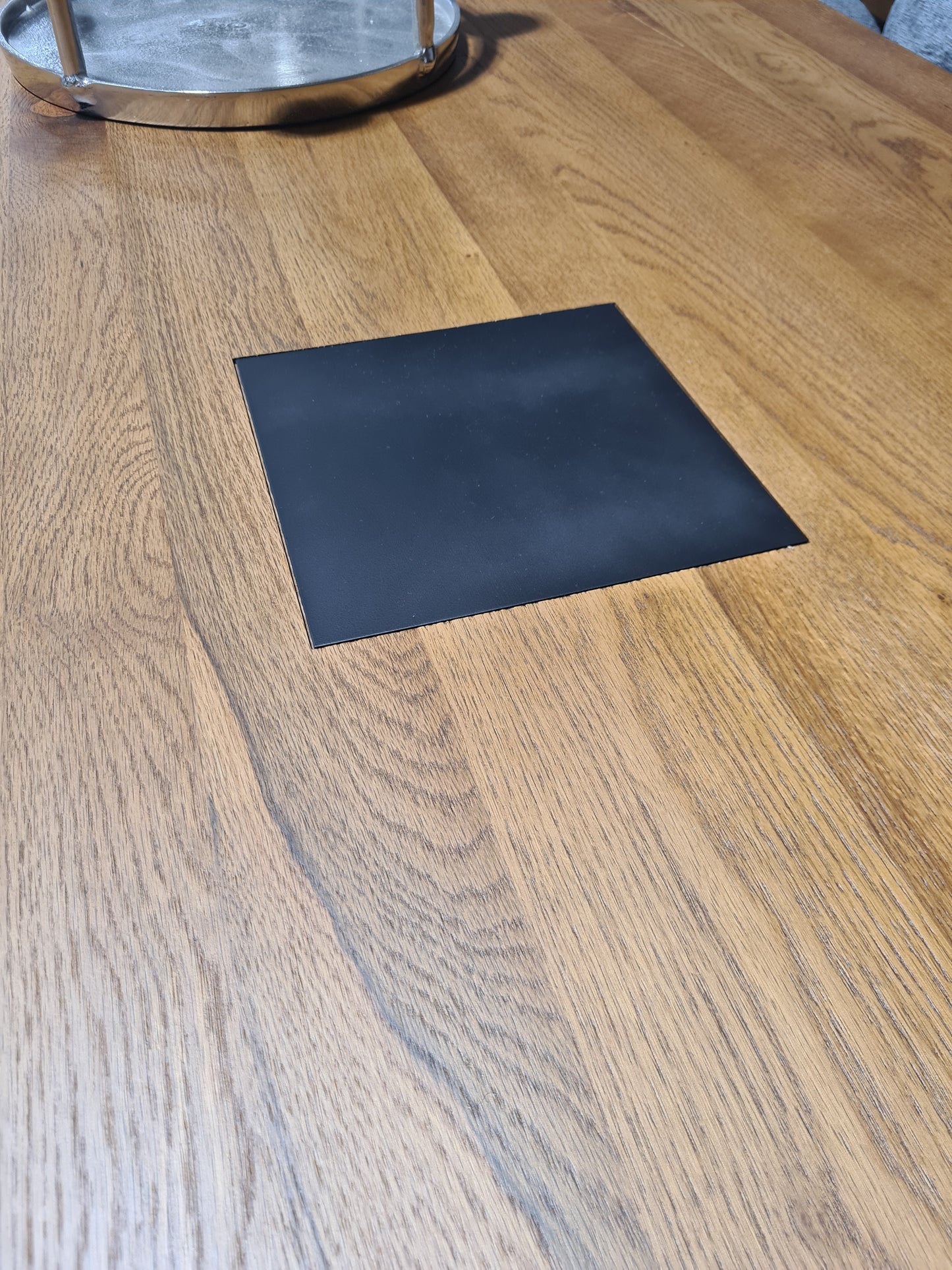 Esstisch aus Balkeneiche 6 ( 3+3 ) cm aufgedoppelt aus dem Hause Niehoff