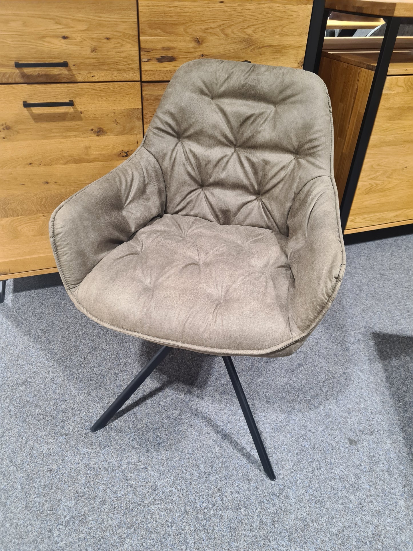 Esszimmerstuhl „Beverly" in 2 Farben