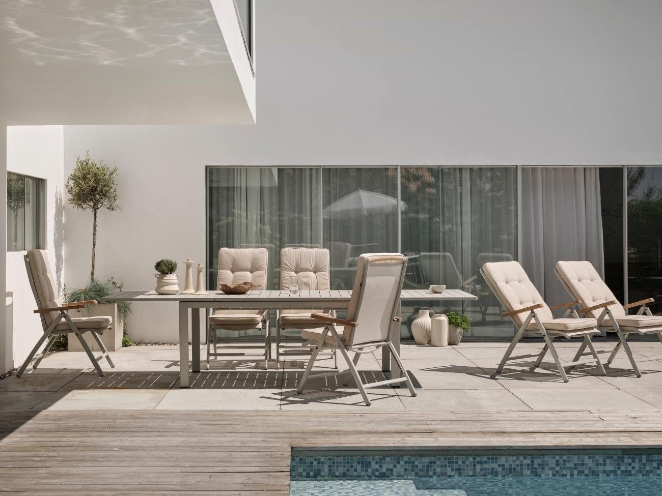 Gartentisch / Esstisch Lomma XL, 260-380x100 cm, Hellgrau