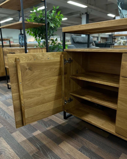 Sideboard, Anrichte, Kommode "Oslo" - Eiche massiv geölt, in 2 Größen und 2 Varianten