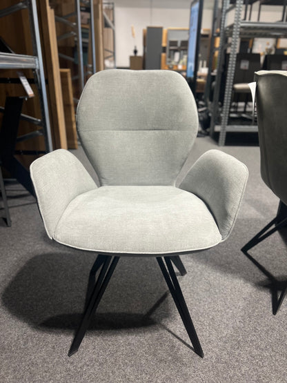 Esszimmerstuhl "Shiraz" mit Armlehnen von Niehoff Sitzmöbel