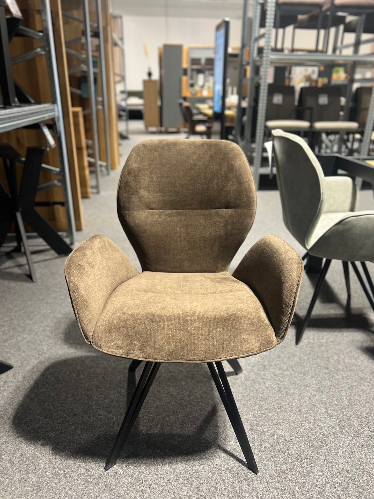 Esszimmerstuhl "Shiraz" mit Armlehnen von Niehoff Sitzmöbel