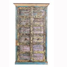 Laden Sie das Bild in den Galerie-Viewer, Schrank &gt;Castle&lt; 2-türig - aus Altholz und antiken, indischen Haustüren - 110cm
