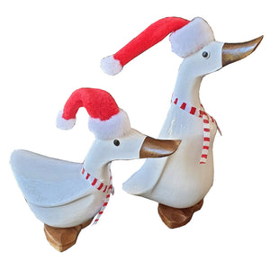 Weihnachtsente weiß mit Schal und Schuhen Ente handgeschnitzt - versch. Größen