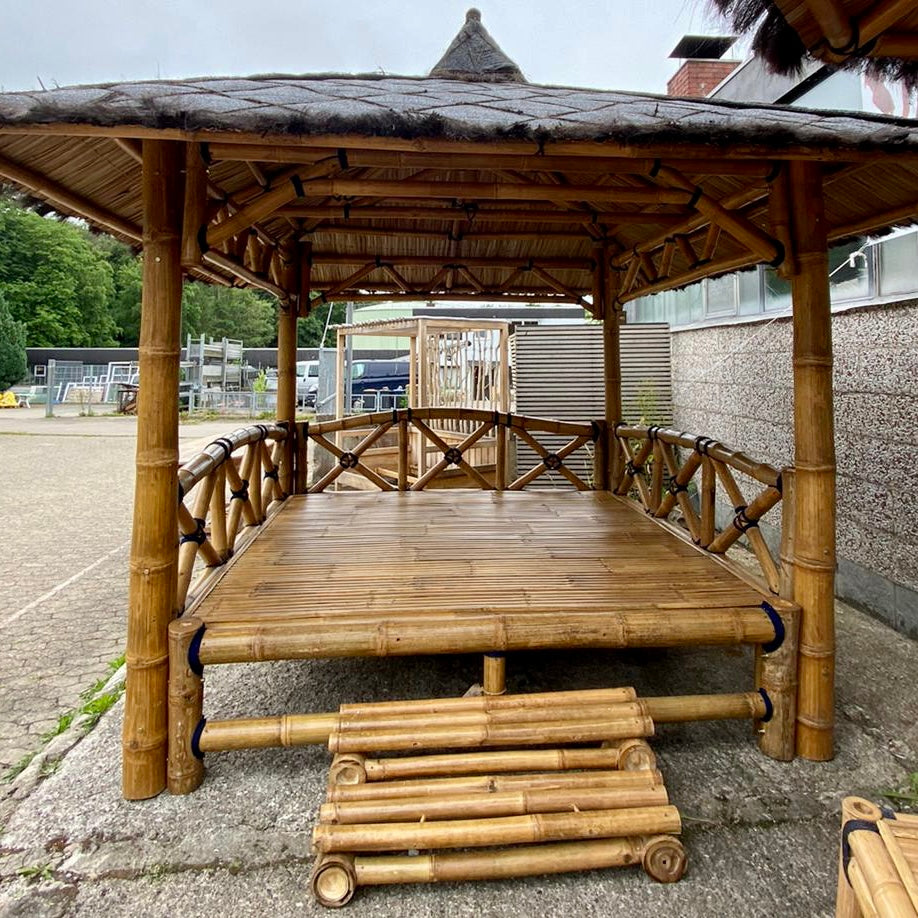 Pavillon Gazebo aus Bambus im Boho Style