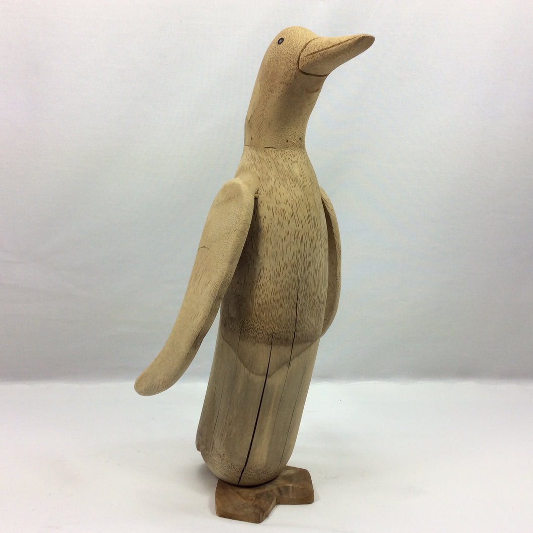 Pinguin aus Bambuswurzel